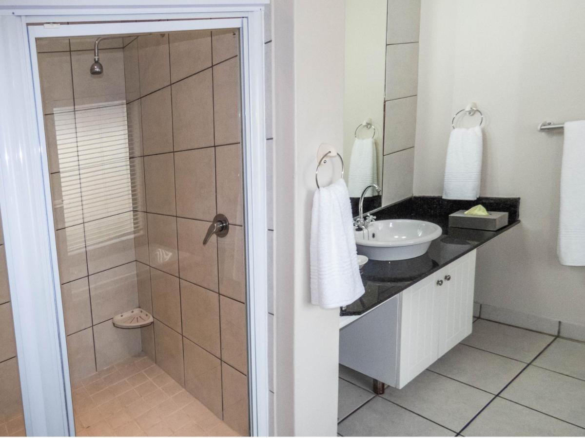 Sheilan House Hotell Port Alfred Eksteriør bilde