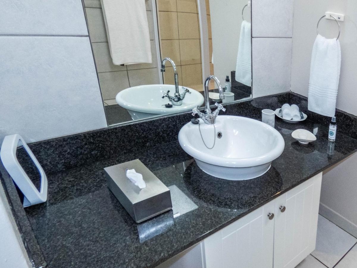 Sheilan House Hotell Port Alfred Eksteriør bilde