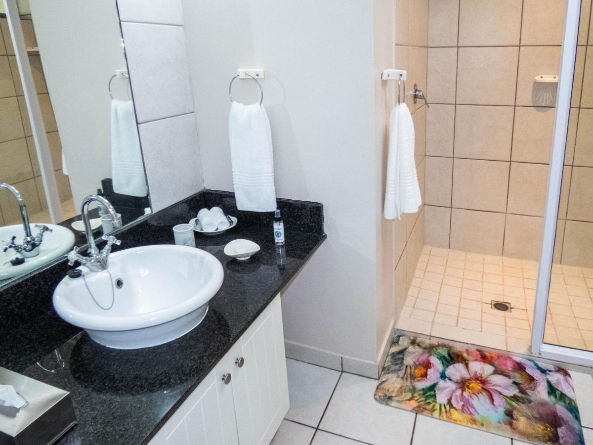 Sheilan House Hotell Port Alfred Eksteriør bilde
