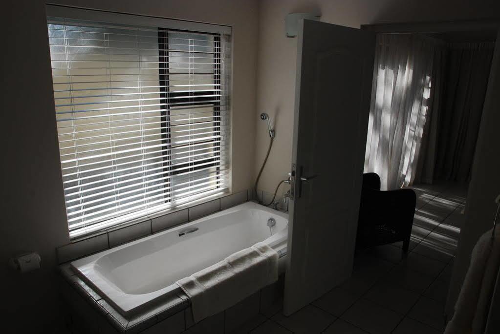 Sheilan House Hotell Port Alfred Eksteriør bilde